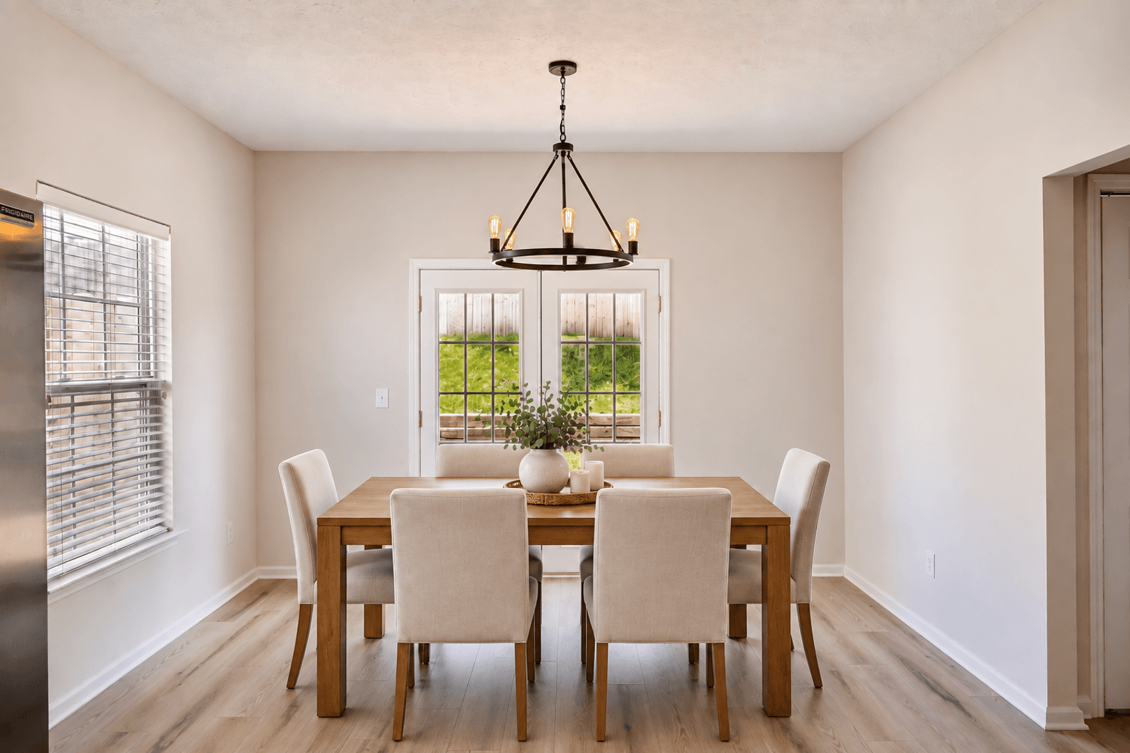 Spring Hill House: 1432 Bern Dr