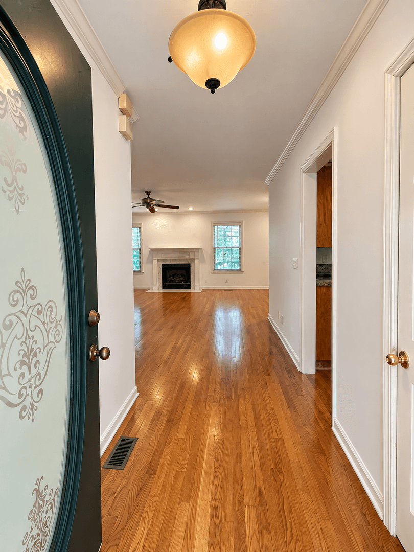 Franklin House: 5668 Pinewood Rd