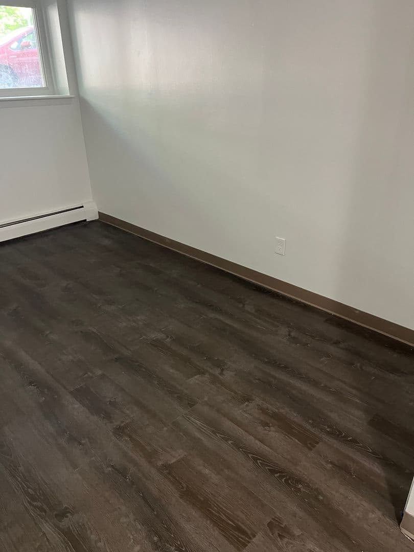 Malden Apartment: 190 Mountain Ave