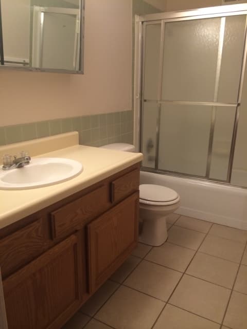 Lawrence Apartment: 2327-2348 Murphy Drive
