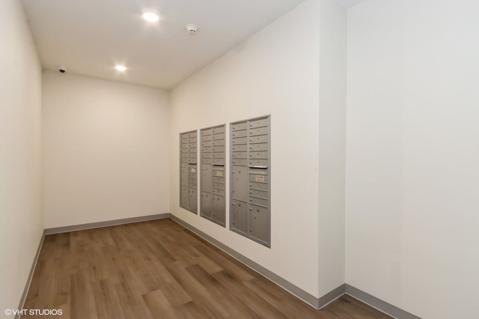 Cedar Rapids Apartment: 4025 Westdale Parkway SW
