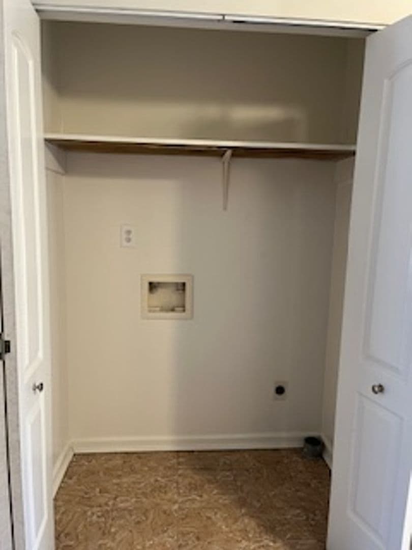 Jacksonville Apartment: 203 Valencia Drive