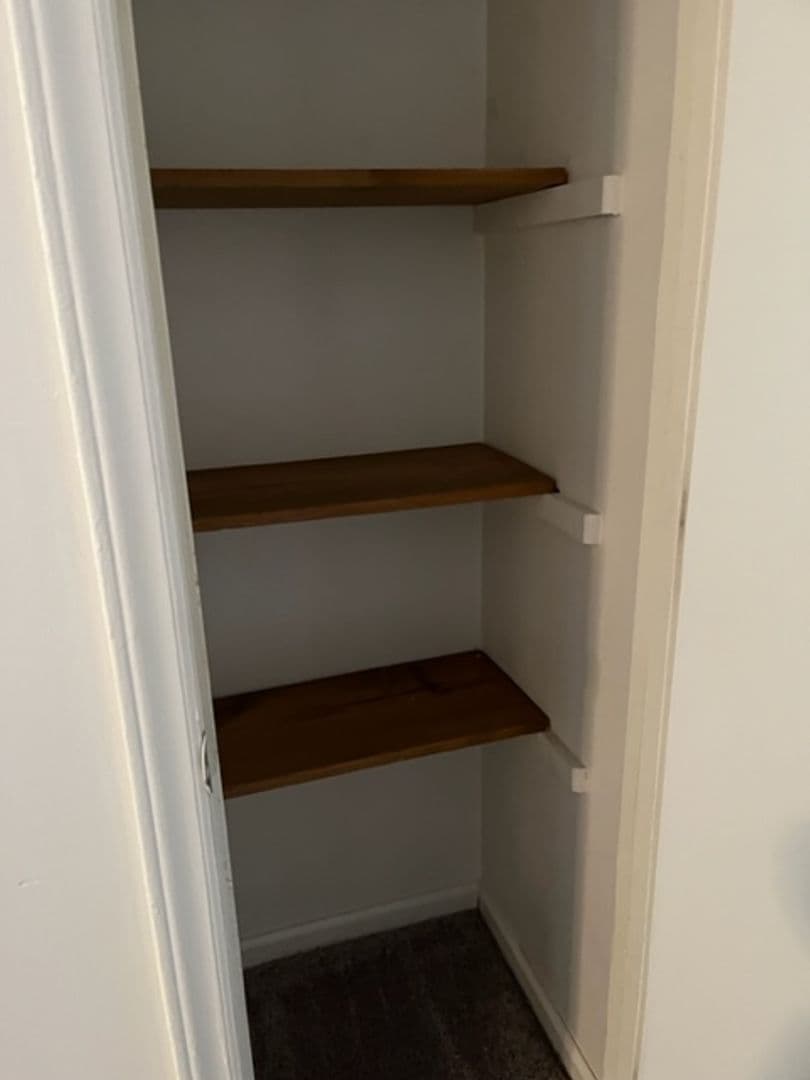 Jacksonville Apartment: 203 Valencia Drive