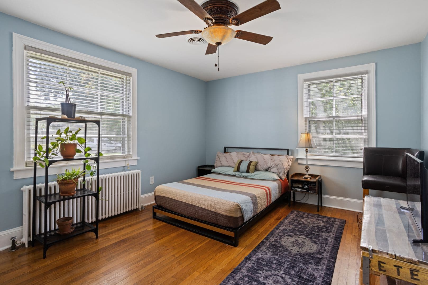 Colonial Heights House: 208 Marvin Ave