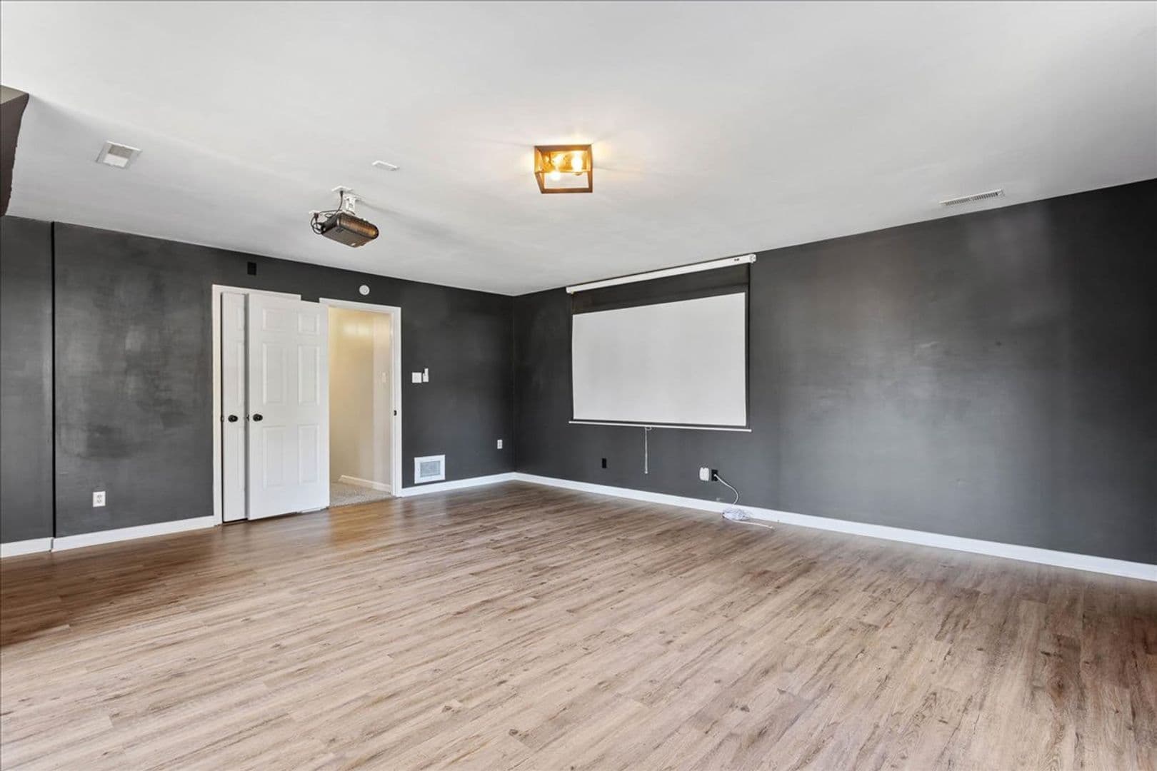 Chester House: 11206 Arbor Green Dr