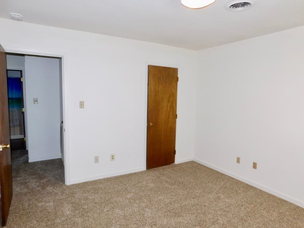 Colonial Heights House: 308 Kent Avenue