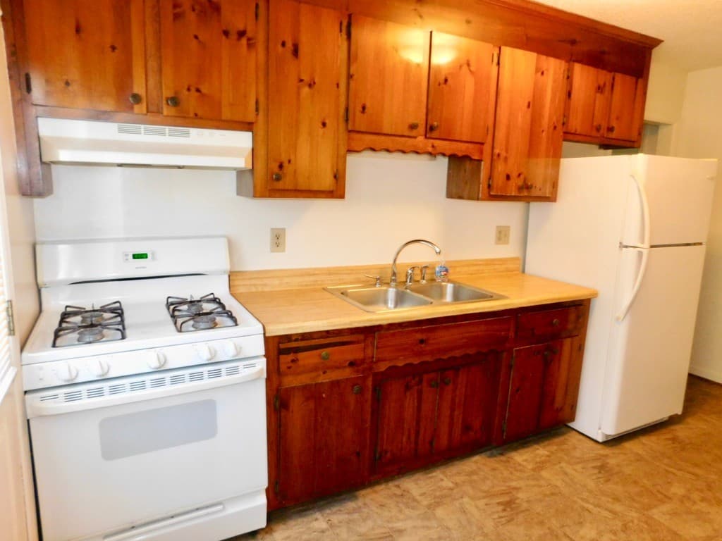 Colonial Heights House: 308 Kent Avenue