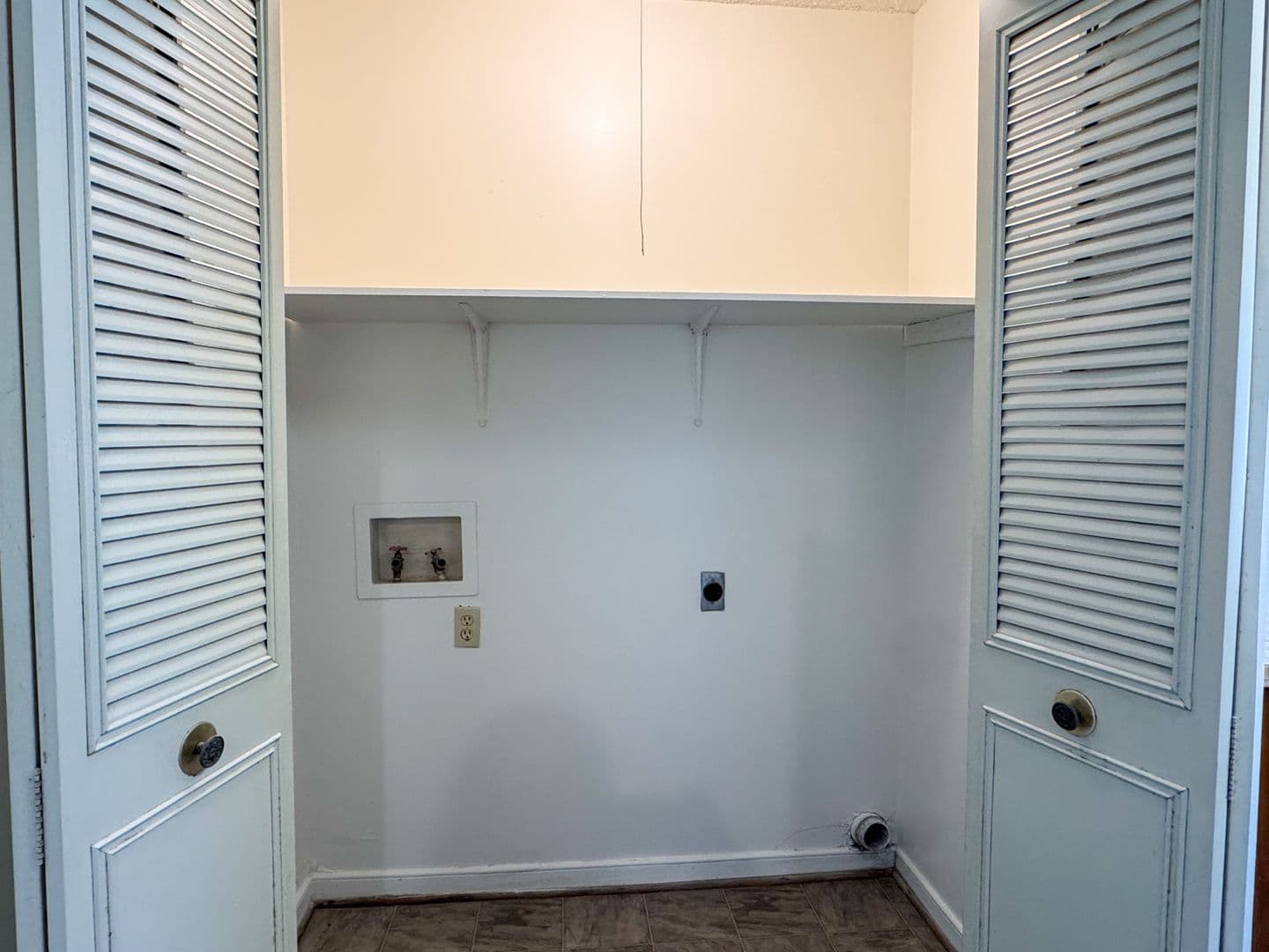 Colonial Heights House: 308 Kent Avenue