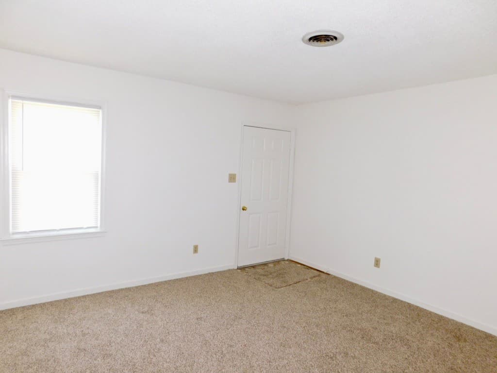 Colonial Heights House: 308 Kent Avenue