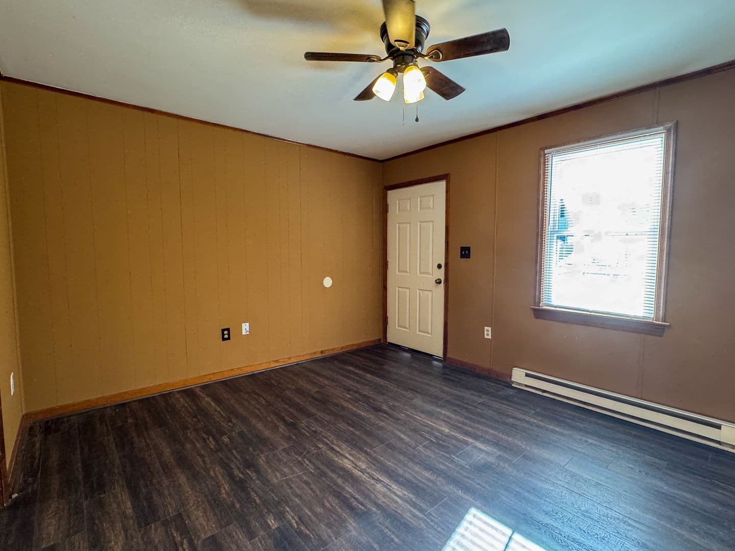 Hopewell House: 2220 A Delrose Drive
