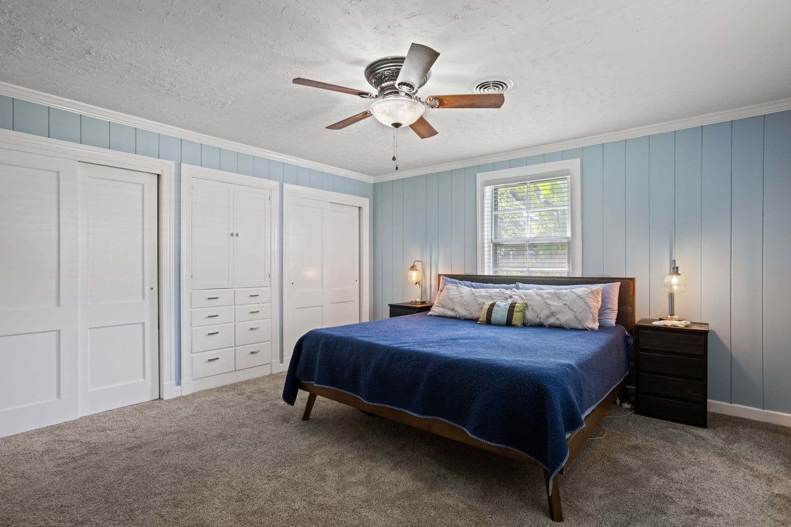 Colonial Heights House: 208 Marvin Ave