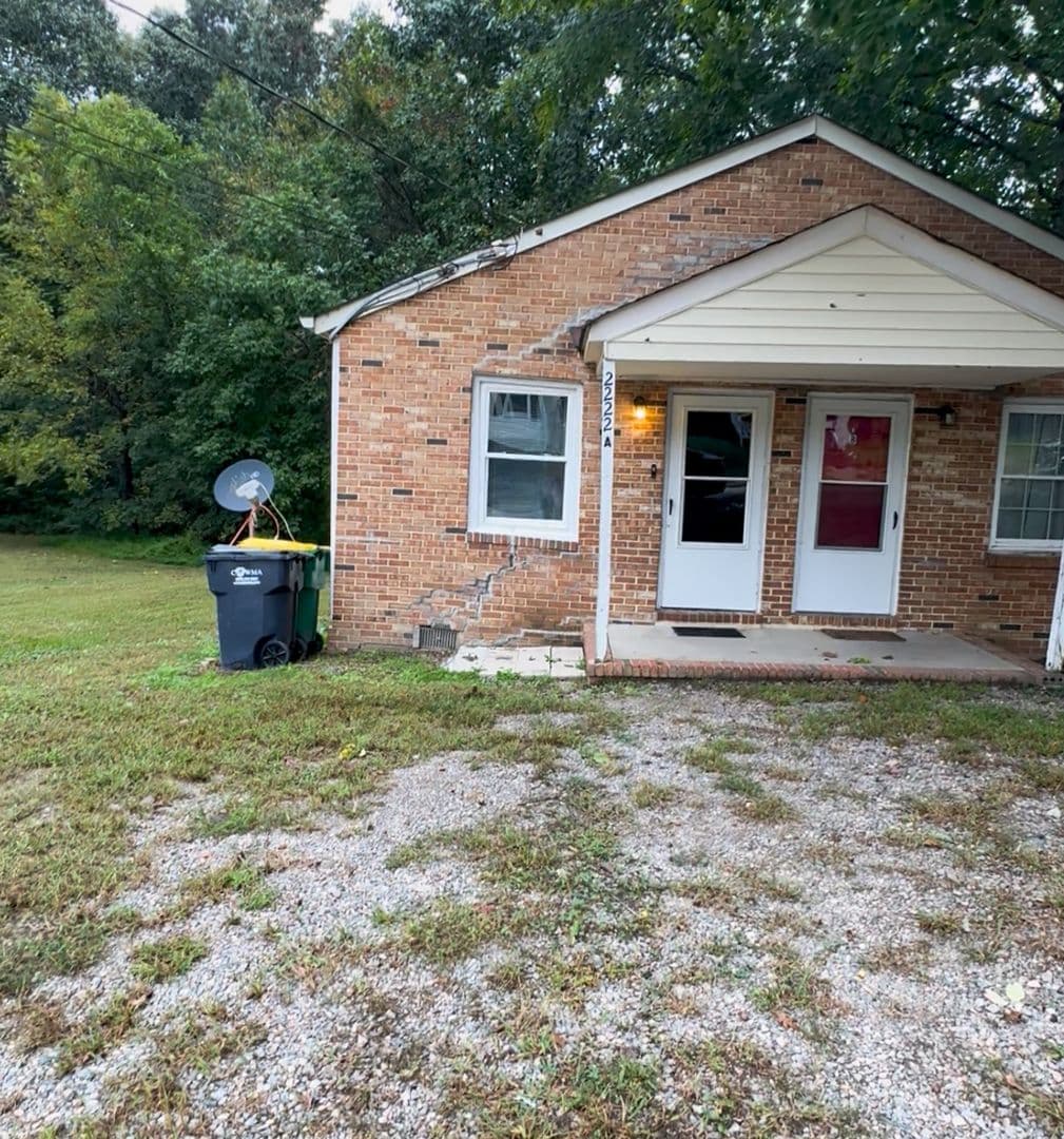 Hopewell House: 2222 A Dellrose Drive