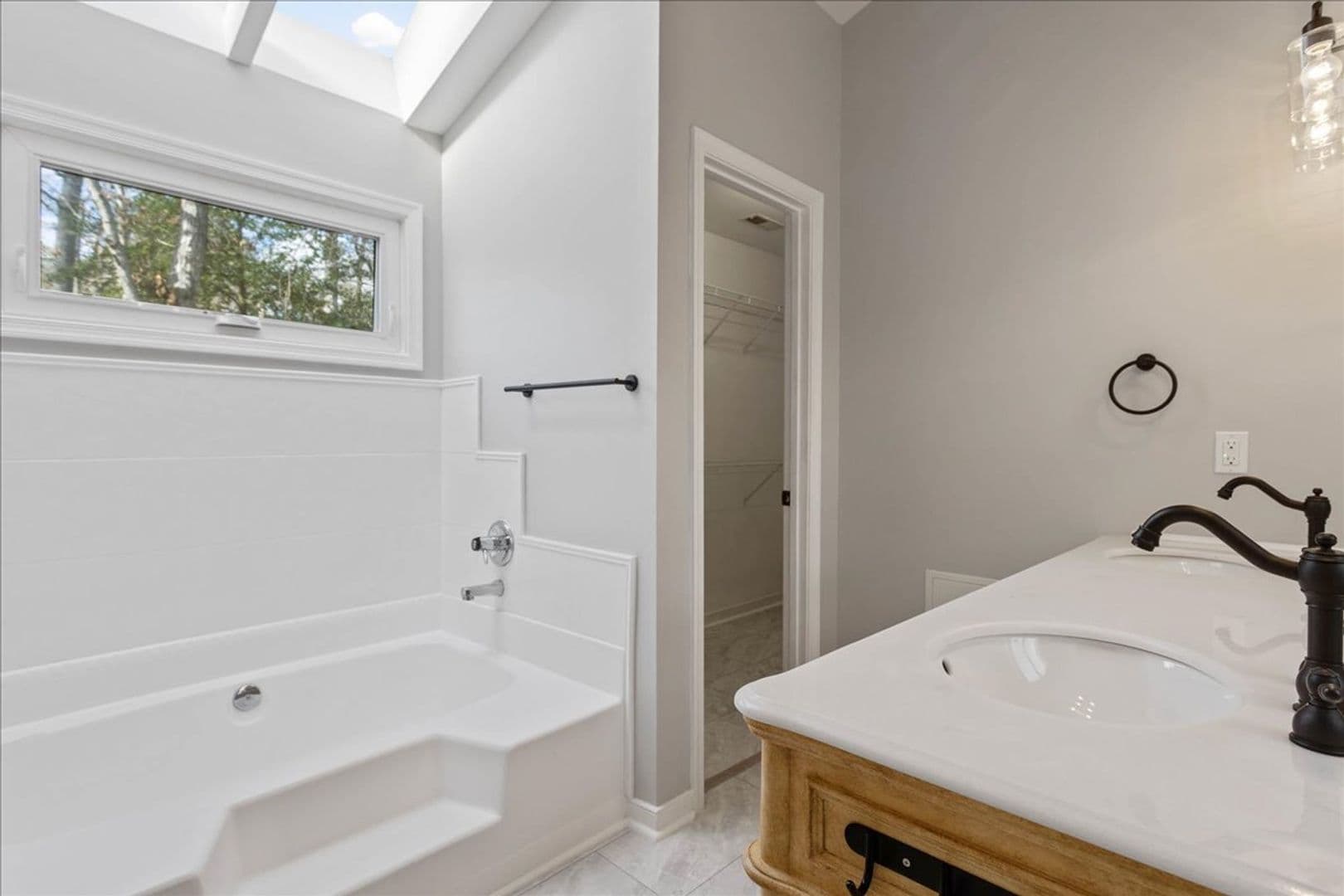 Chester House: 11206 Arbor Green Dr