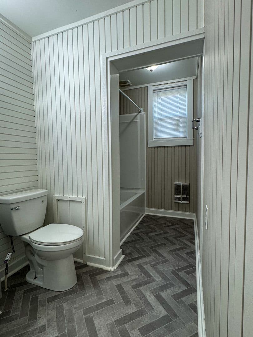 Hopewell House: 313 N. 8th Avenue