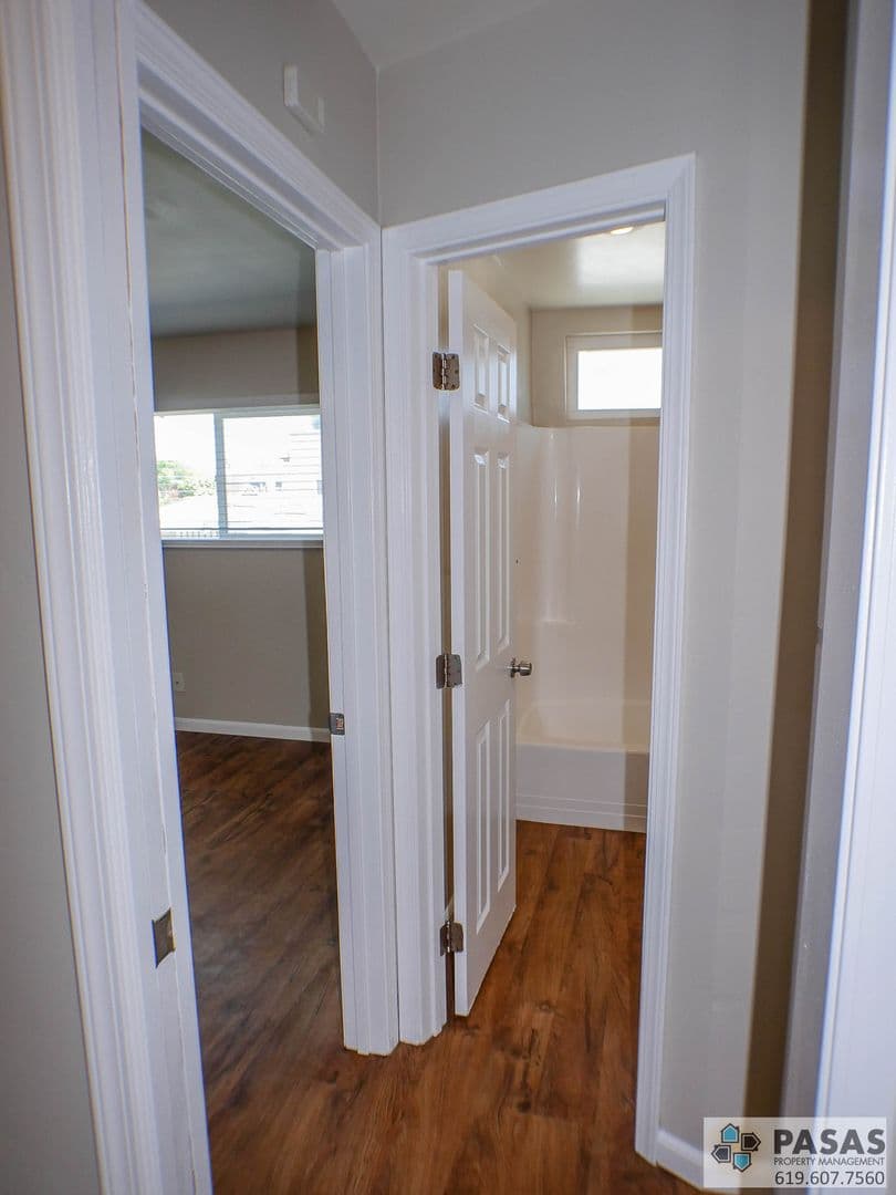 San Diego Apartment: 4615 Bancroft St.
