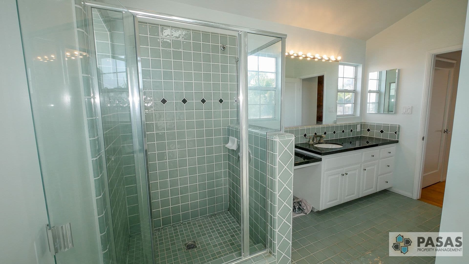 San Diego House: 1018 Santa Barbara St