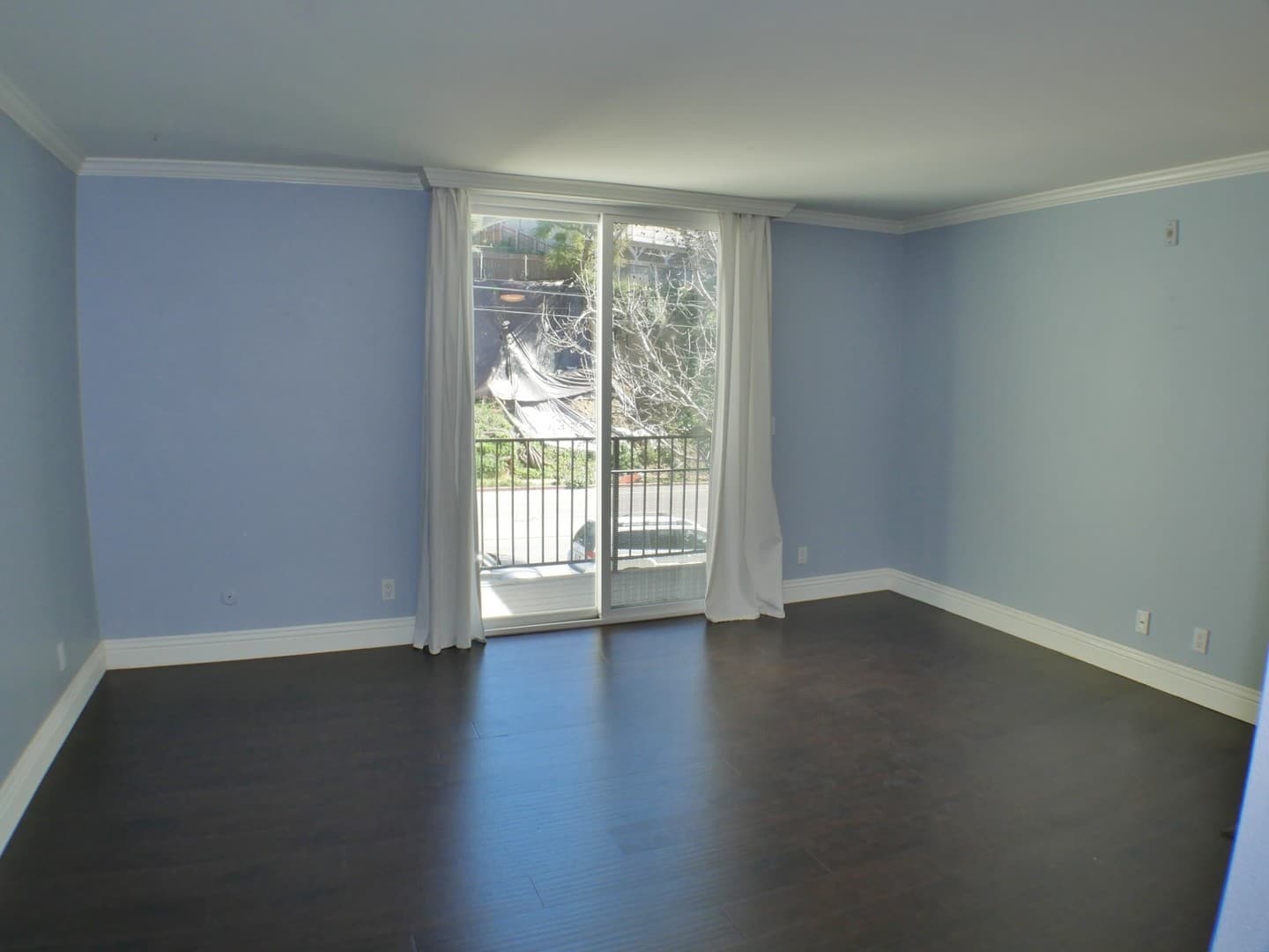 San Diego Condo: 2850 Reynard Way #19