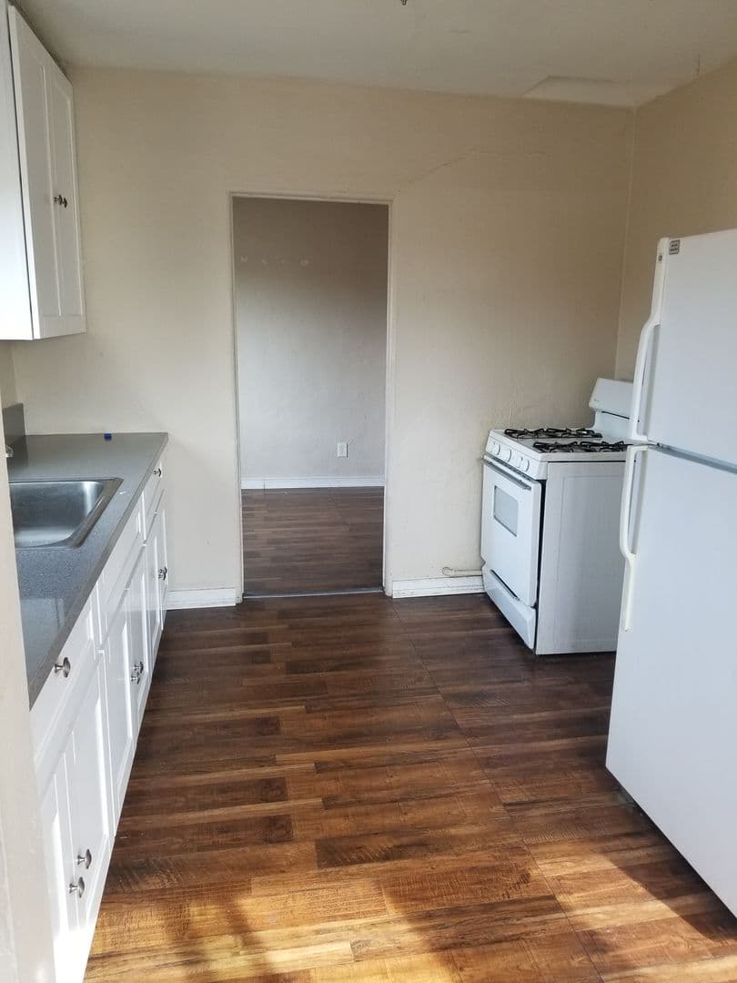 San Diego Apartment: 3137 National Ave.