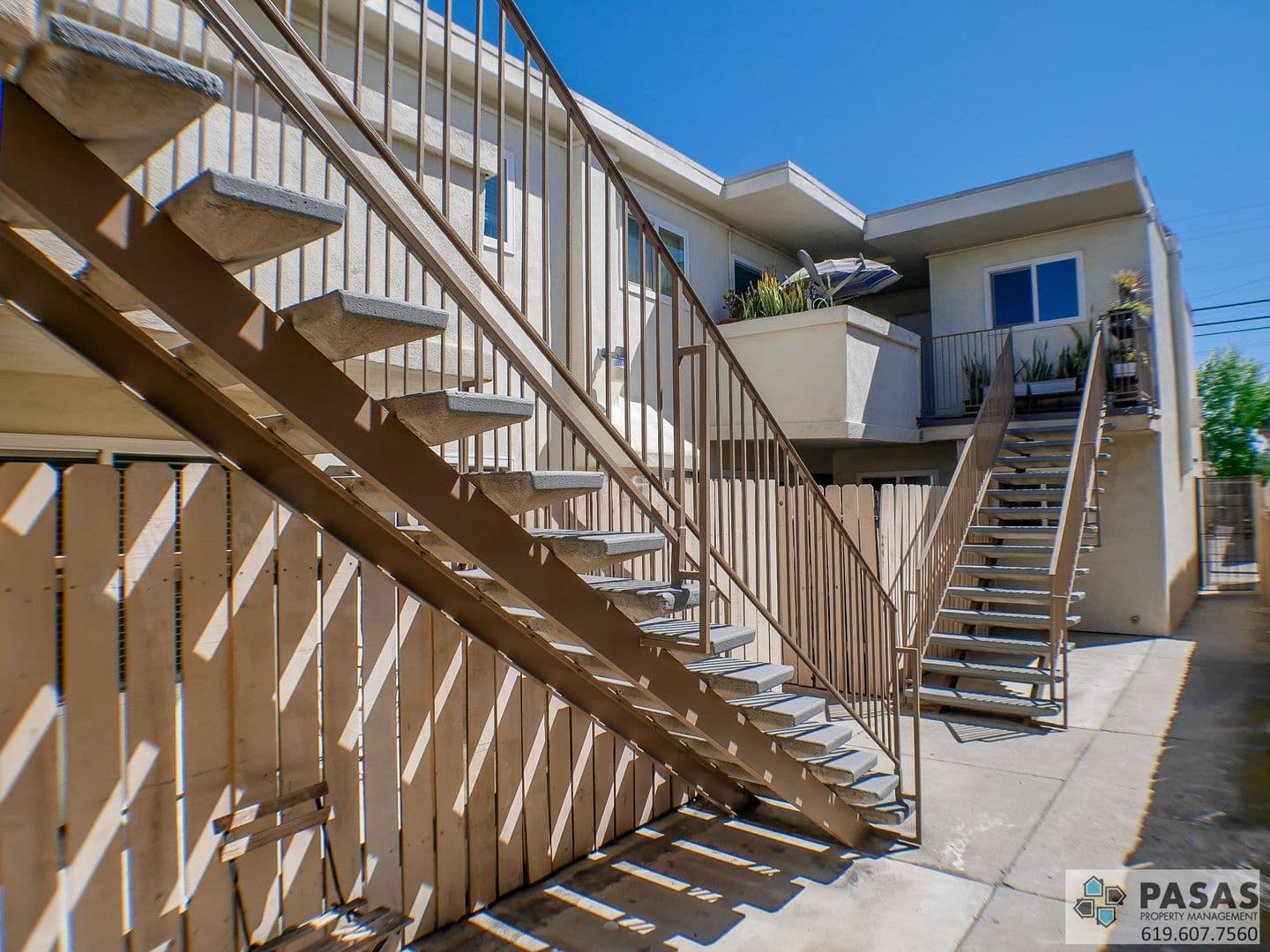 San Diego Apartment: 4615 Bancroft St.