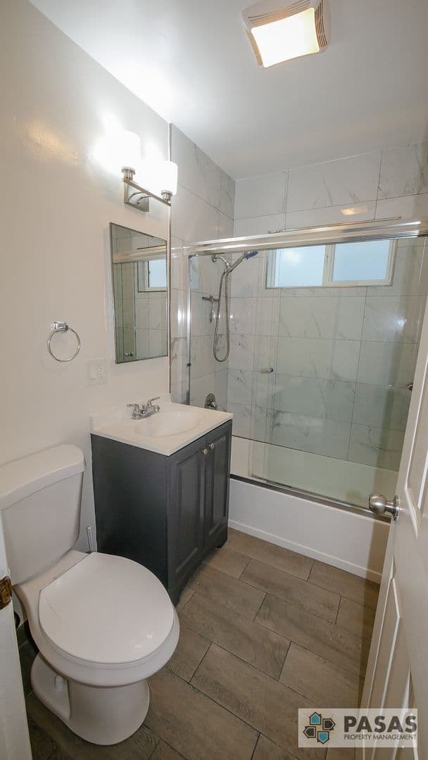San Diego House: 5535 Potomac St.