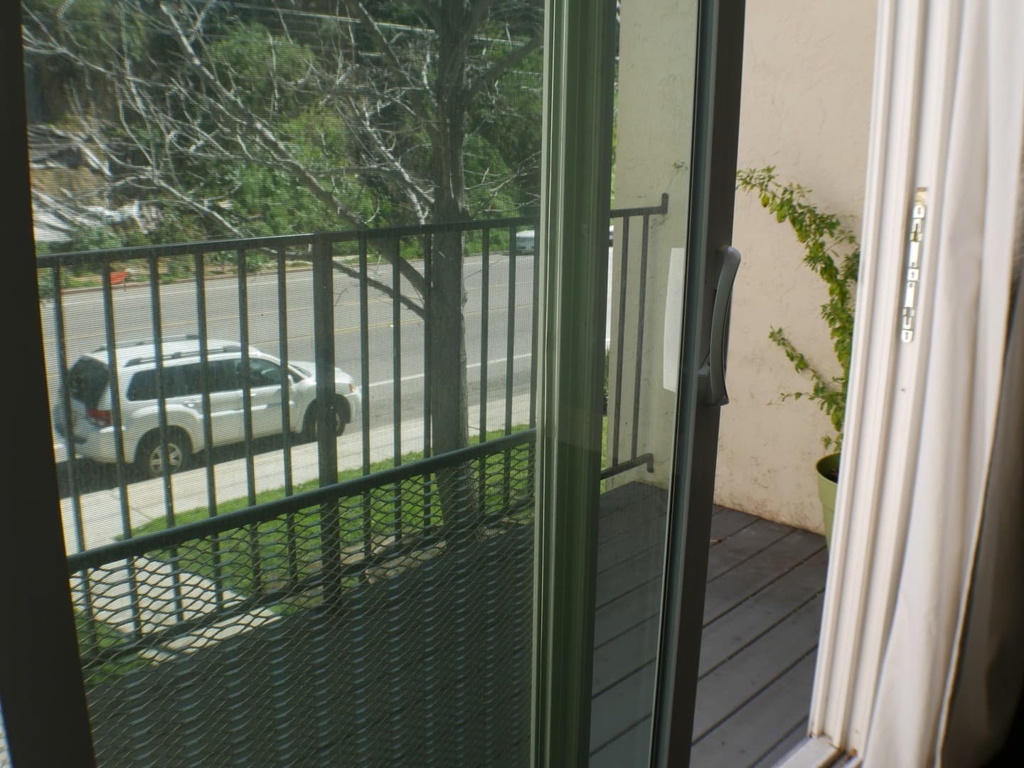 San Diego Condo: 2850 Reynard Way #19