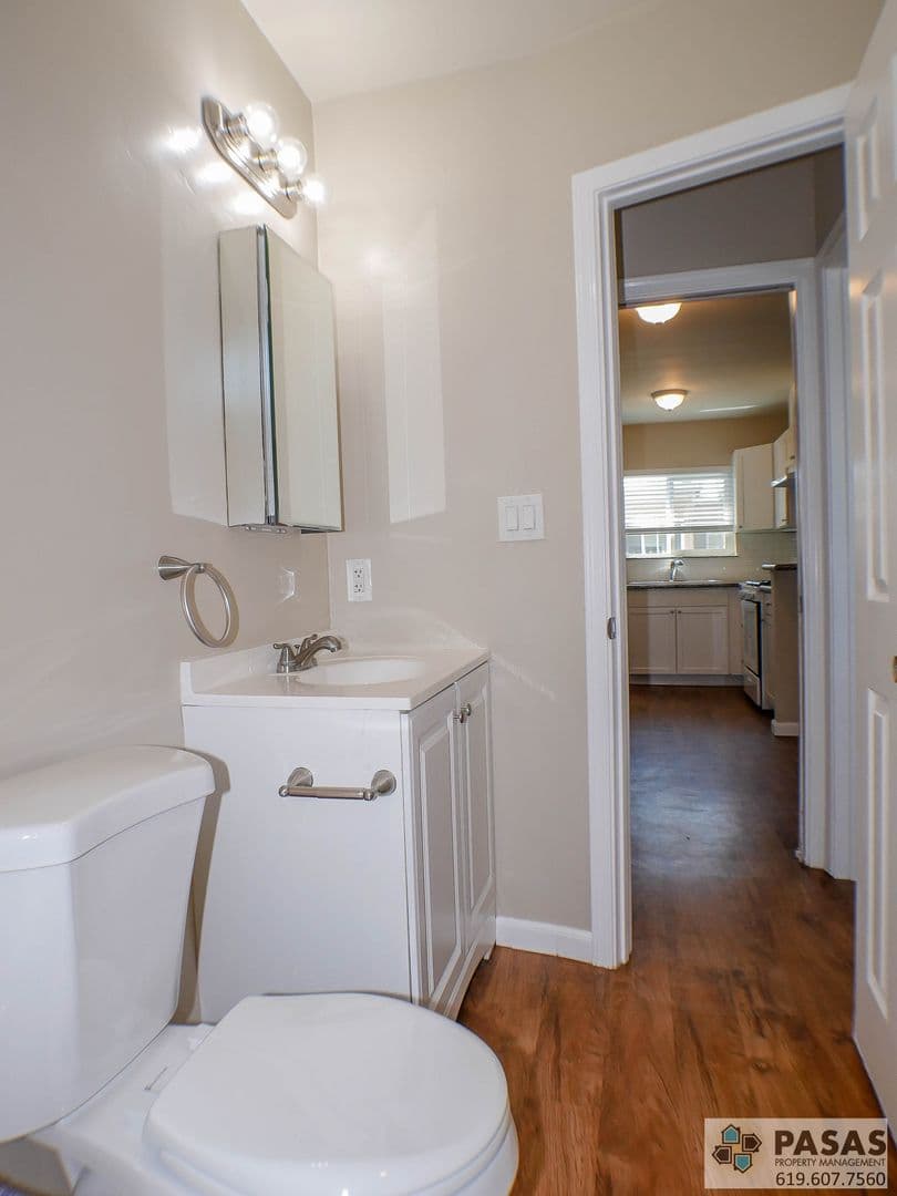 San Diego Apartment: 4615 Bancroft St.