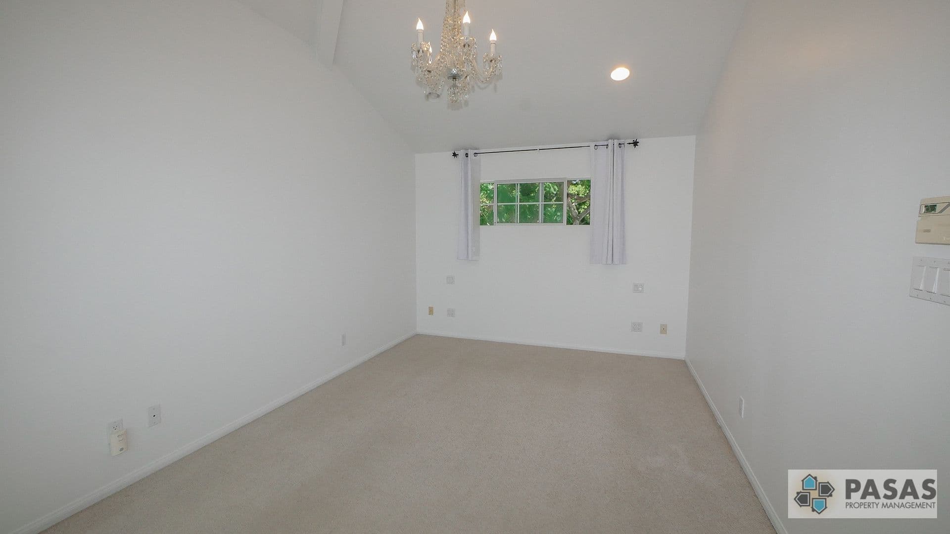 San Diego House: 1018 Santa Barbara St