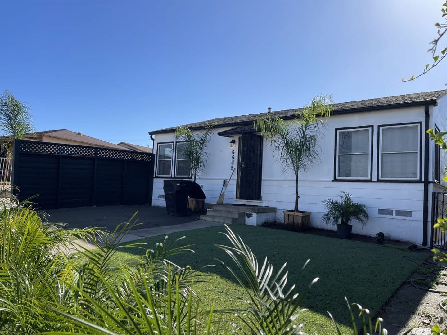San Diego House: 5535 Potomac St.