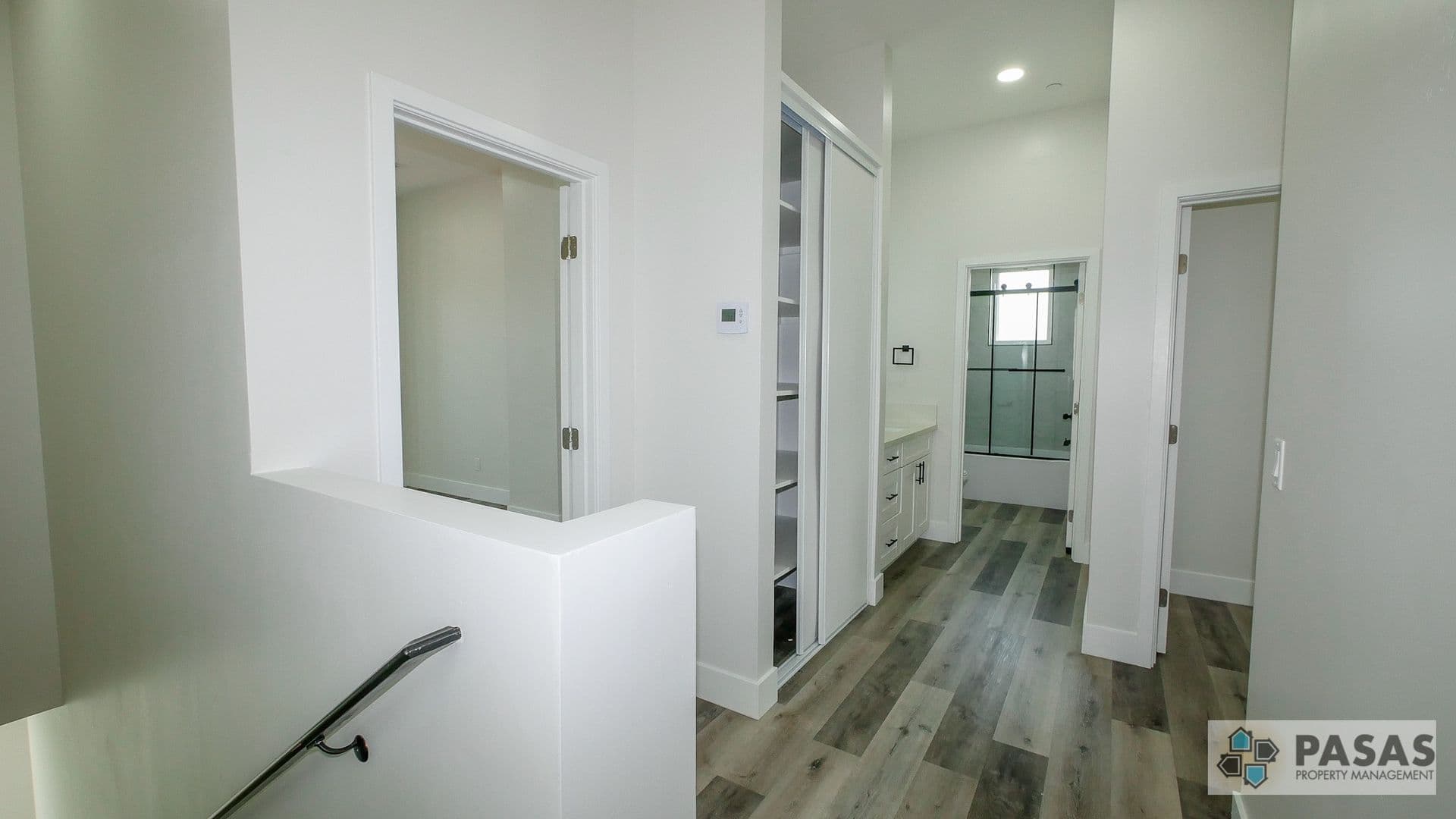 San Diego House: 5539 Potomac St