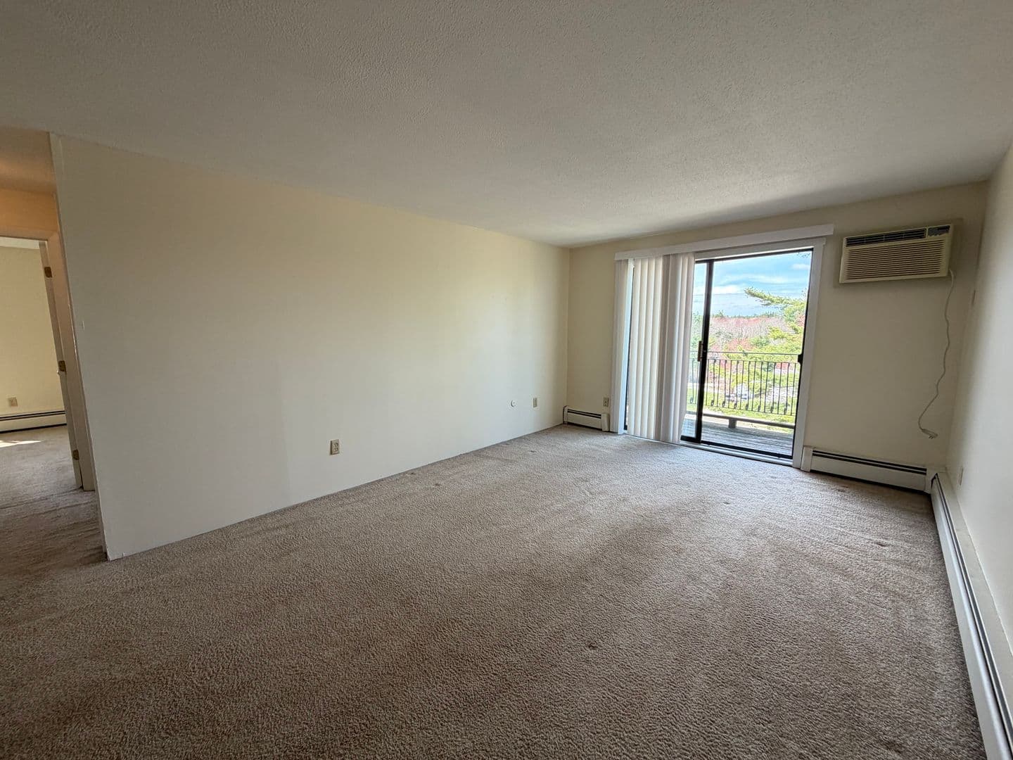 Hooksett Condo: 134 Mammoth Rd #29