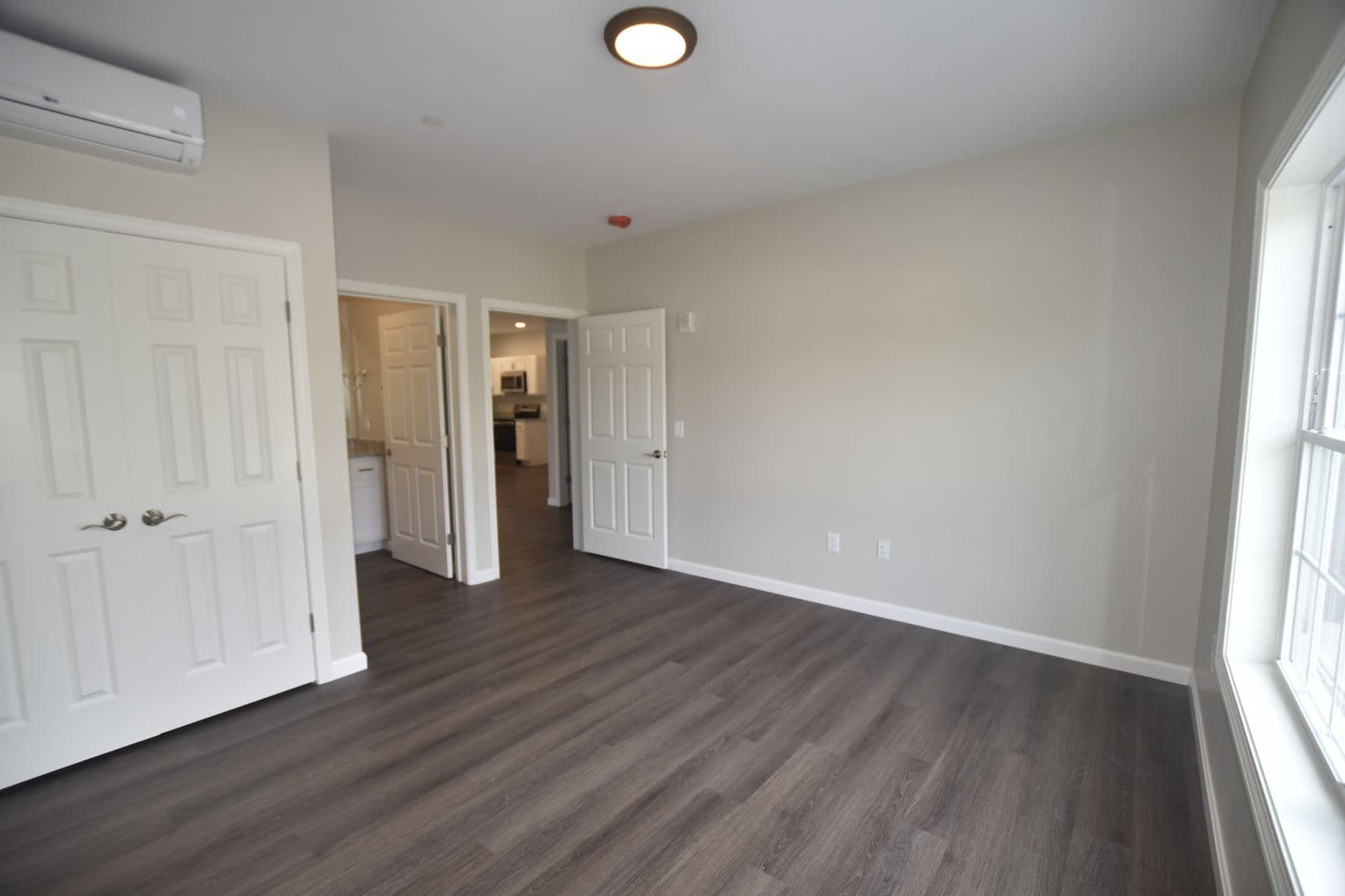 Londonderry Apartment: 217 Rockingham Road