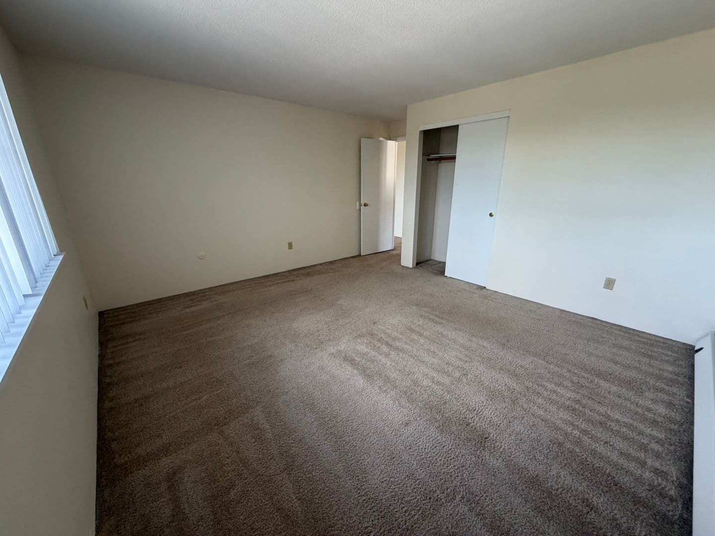 Hooksett Condo: 134 Mammoth Rd #29