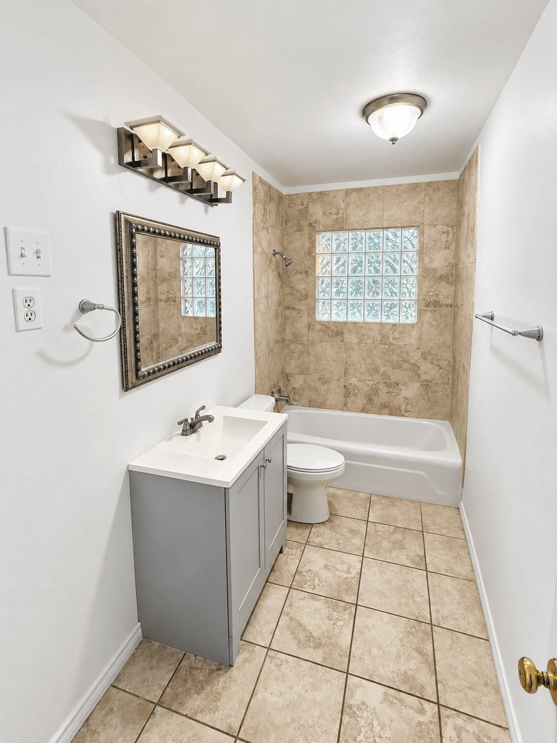 Lubbock House: 4818 15th Street