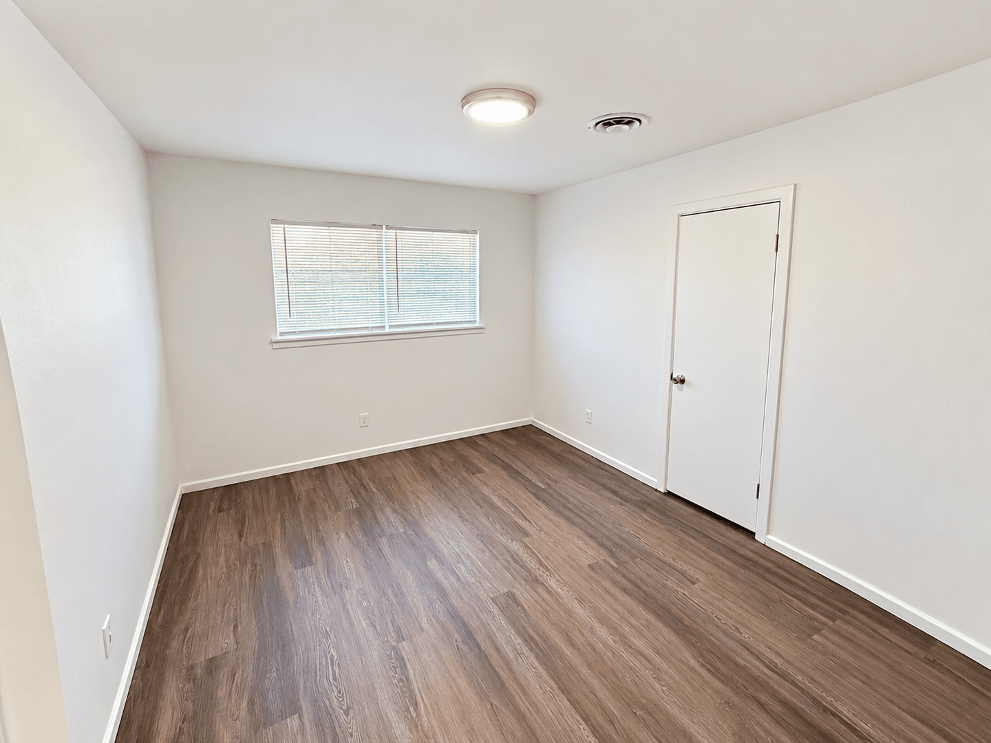 Lubbock House: 5606 44th Street
