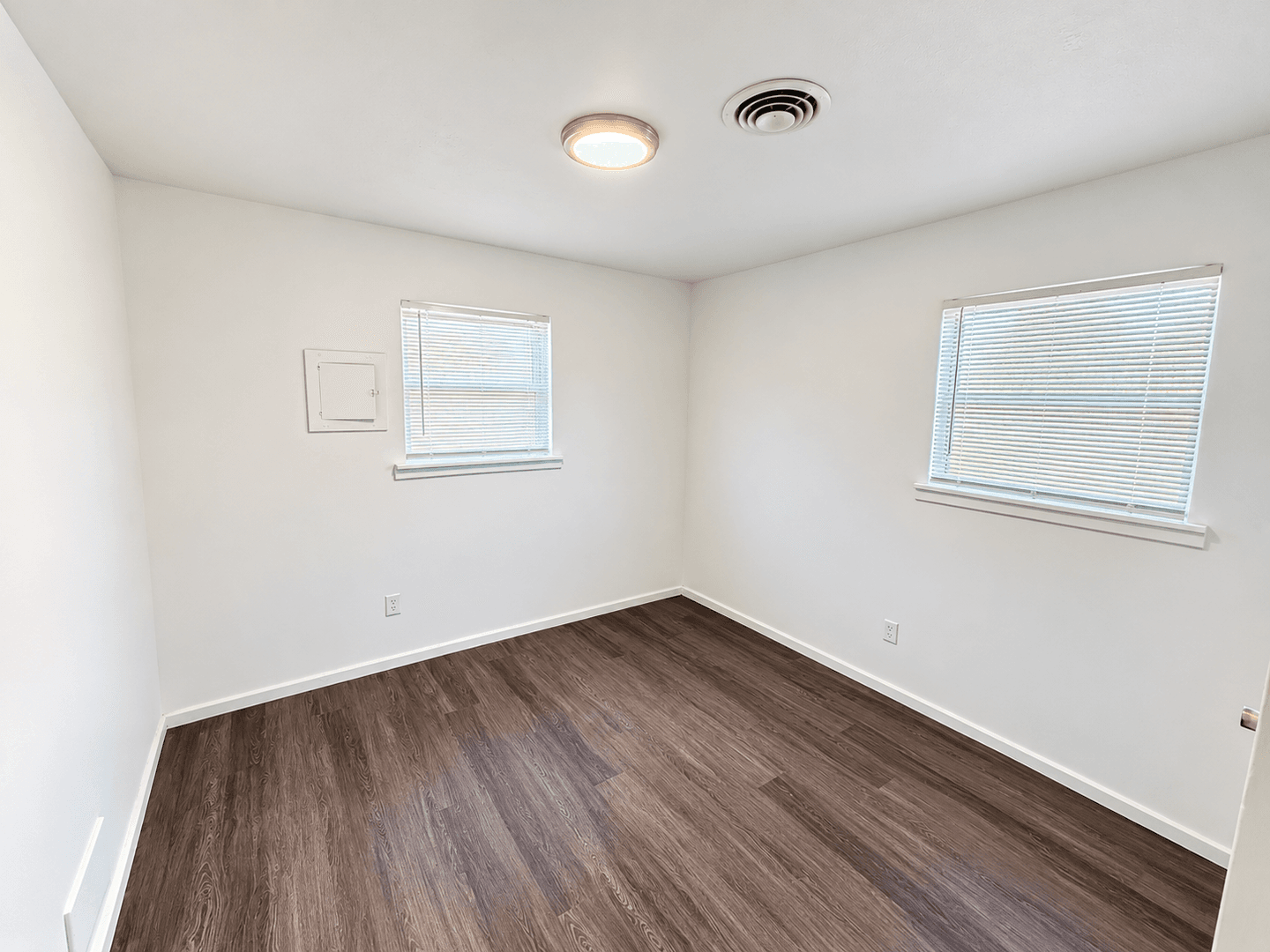 Lubbock House: 5606 44th Street