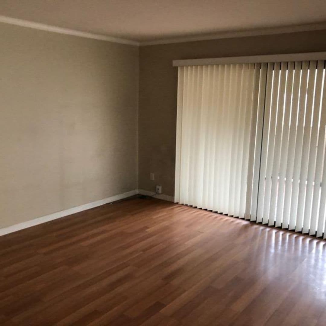 San Diego Condo: 8476 New Salem St #79