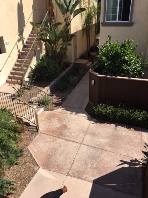 San Diego House: 5252 Balboa Arms Drive