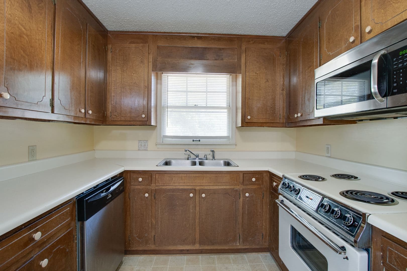 Huntsville Apartment: 6201 Friar Tuck Drive