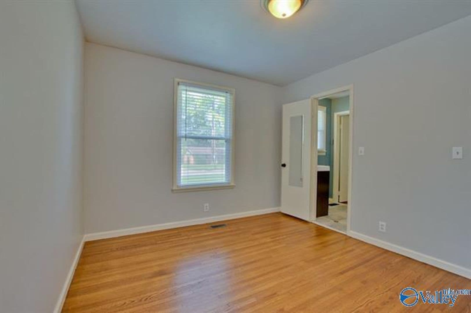 Huntsville House: 5619 Alta Dena