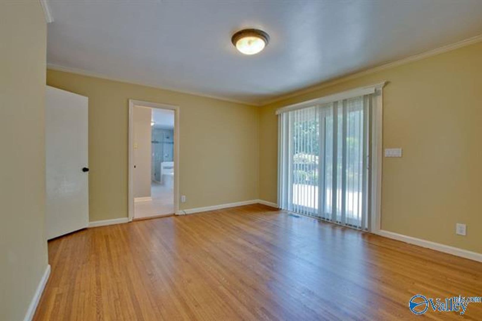 Huntsville House: 5619 Alta Dena
