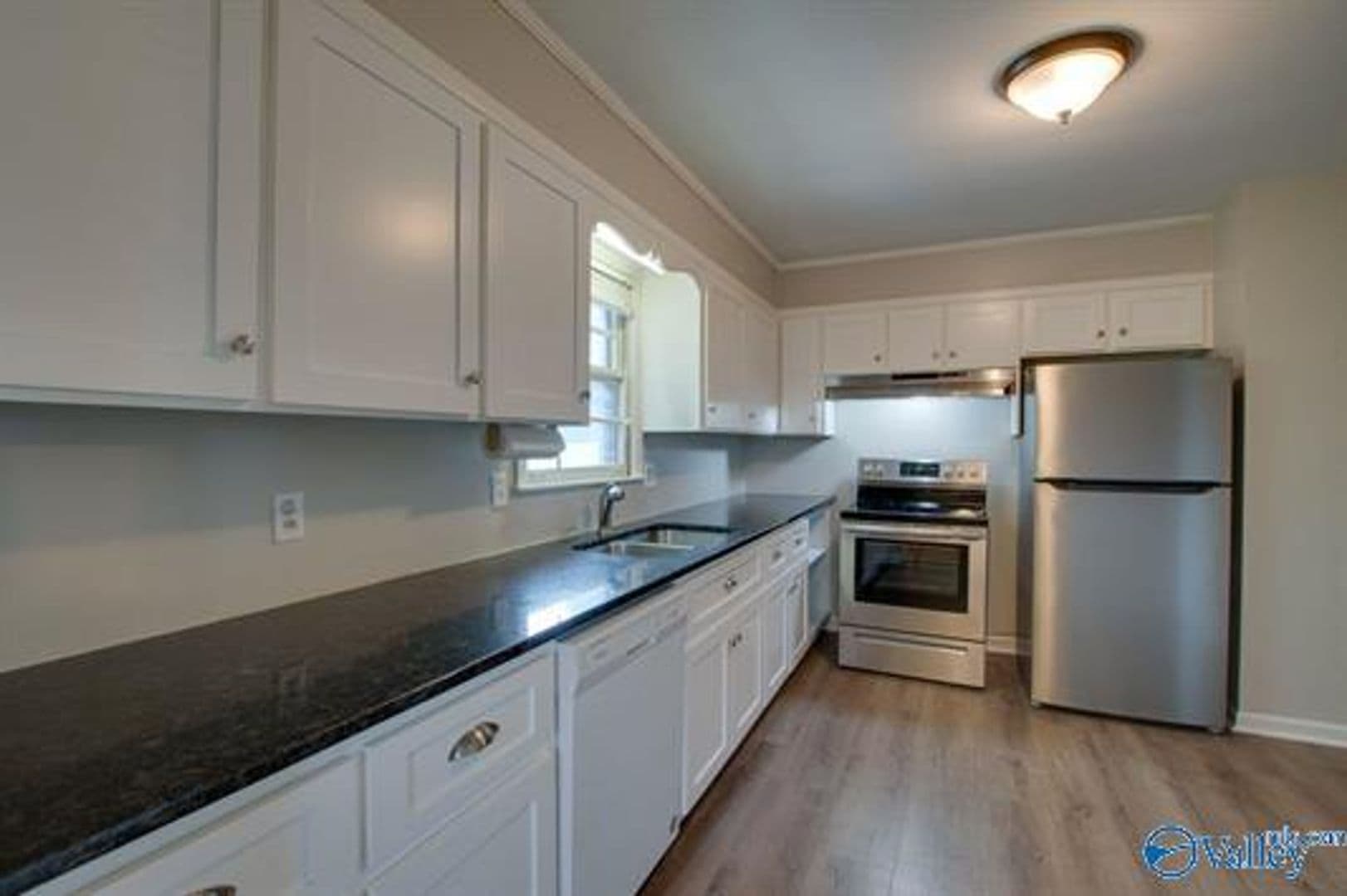 Huntsville House: 2005 Rodgers Drive