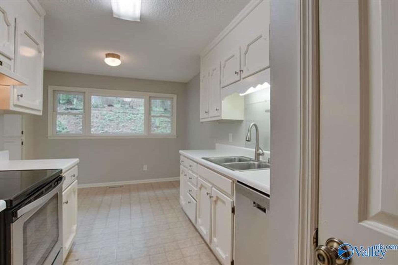 Madison House: 217 Pine Ridge Road
