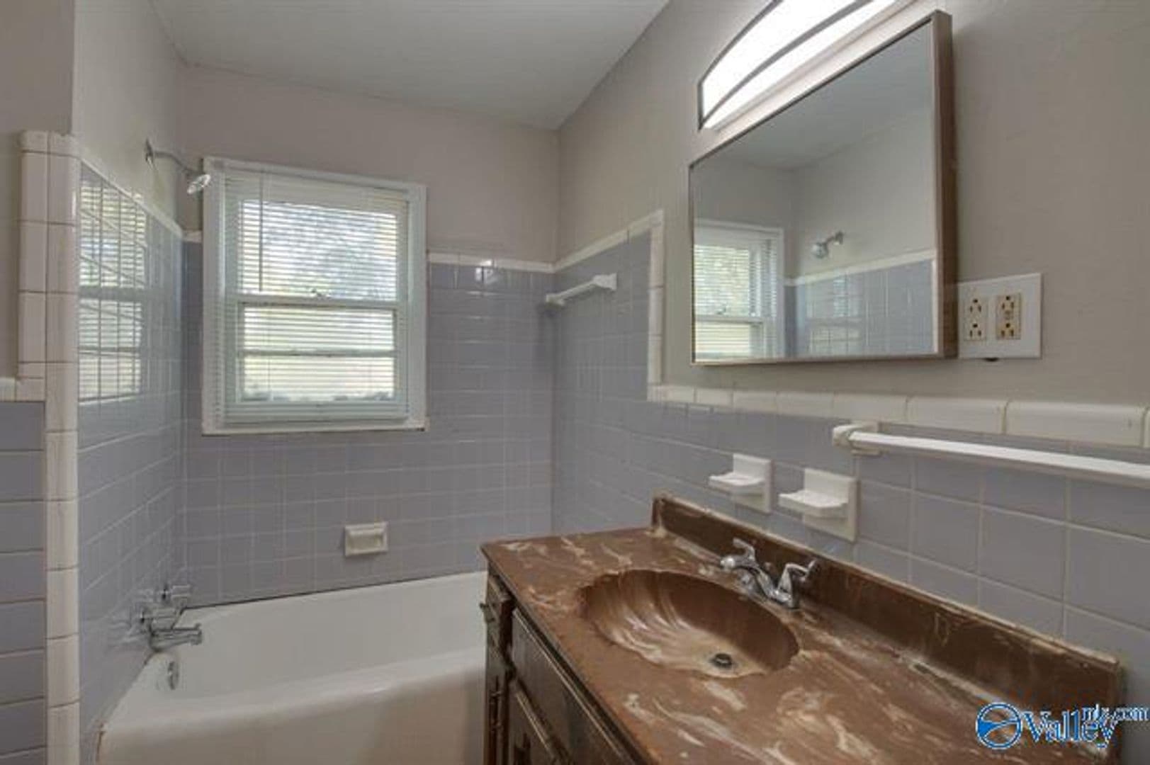 Huntville Apartment: 2705 Wilson Drive