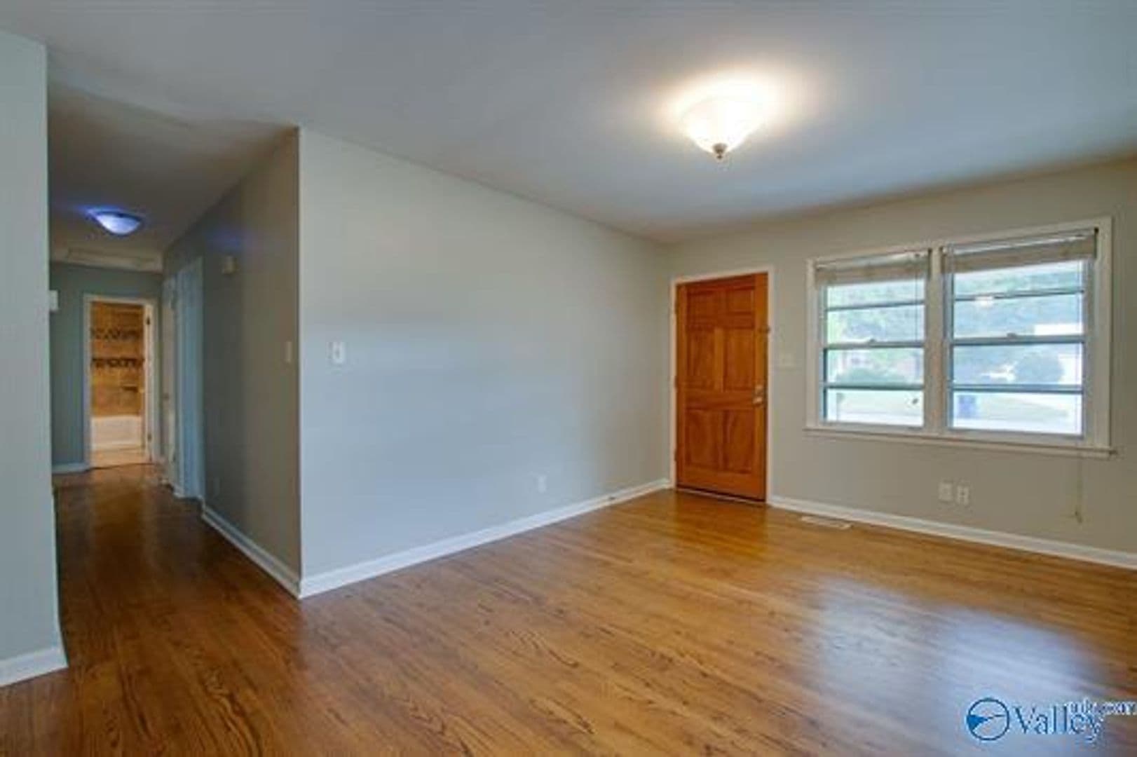 Huntsville House: 2005 Rodgers Drive