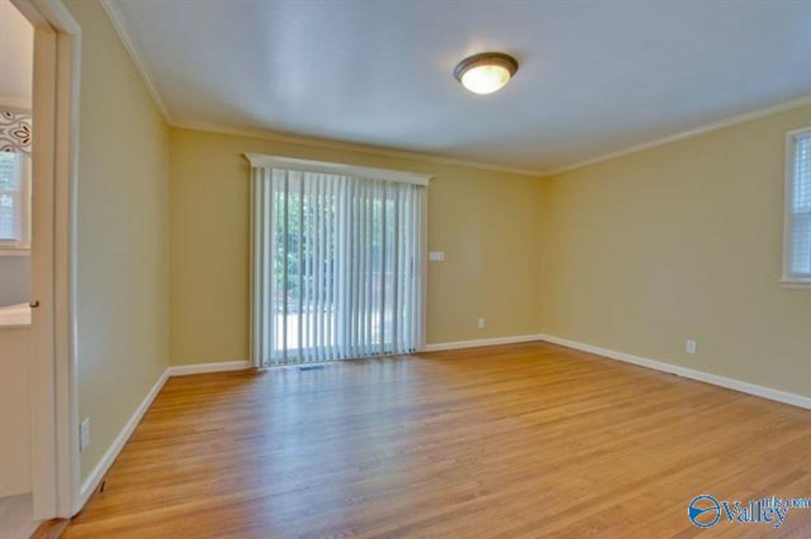 Huntsville House: 5619 Alta Dena