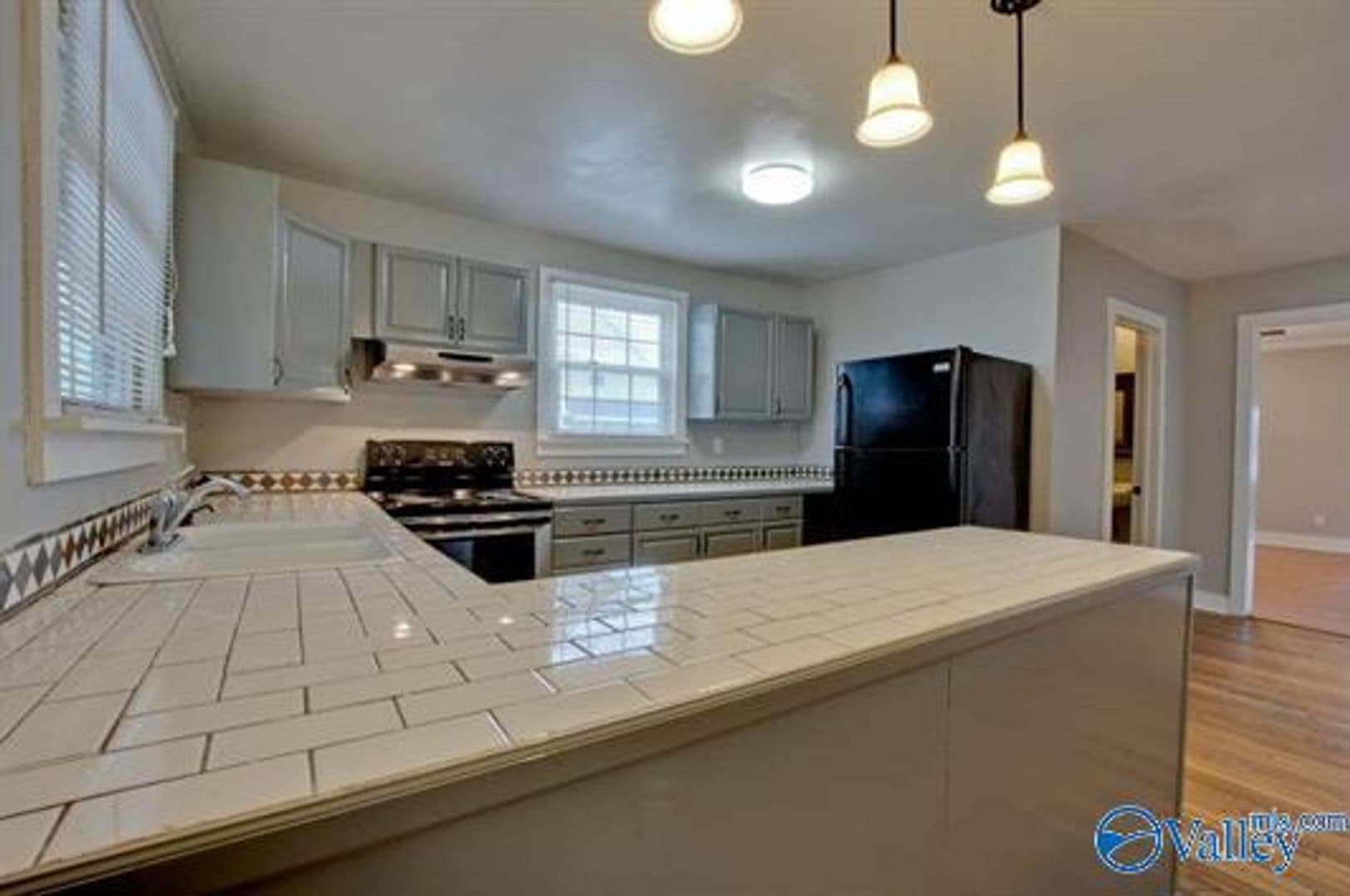 Huntsville House: 3516 Triana Blvd