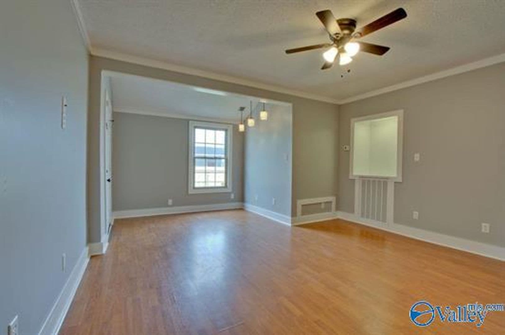 Huntsville House: 3516 Triana Blvd