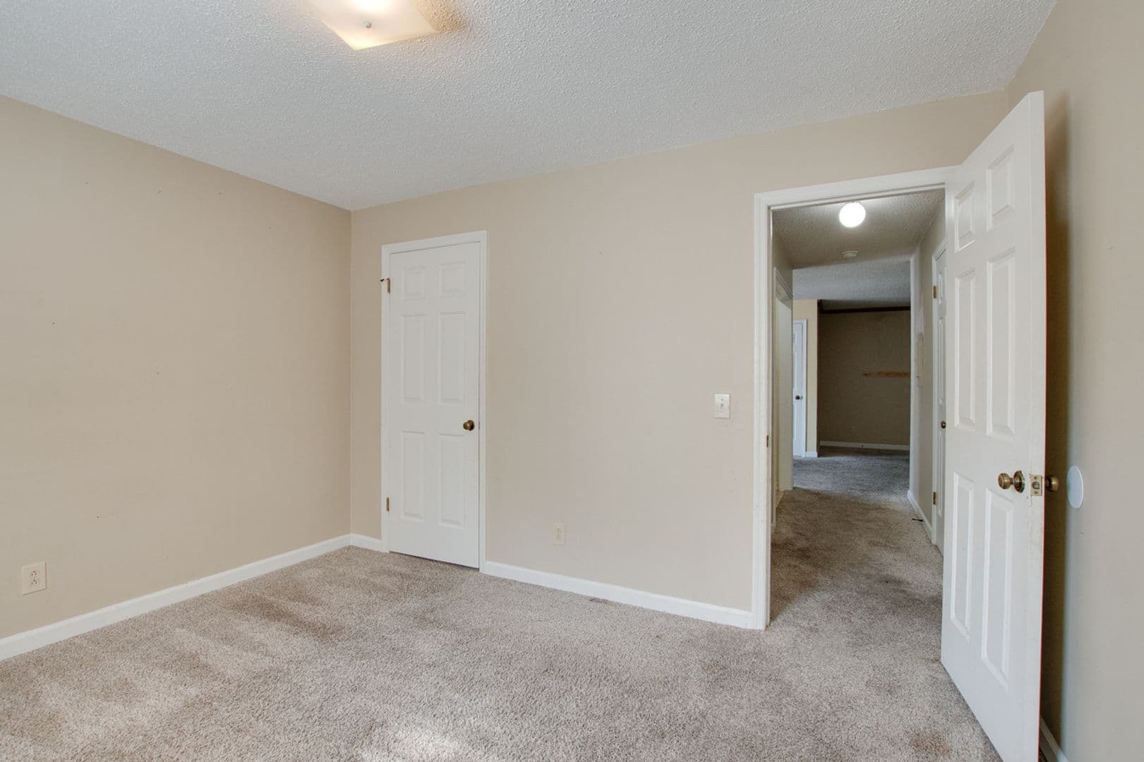 Huntsville Apartment: 6201 Friar Tuck Drive