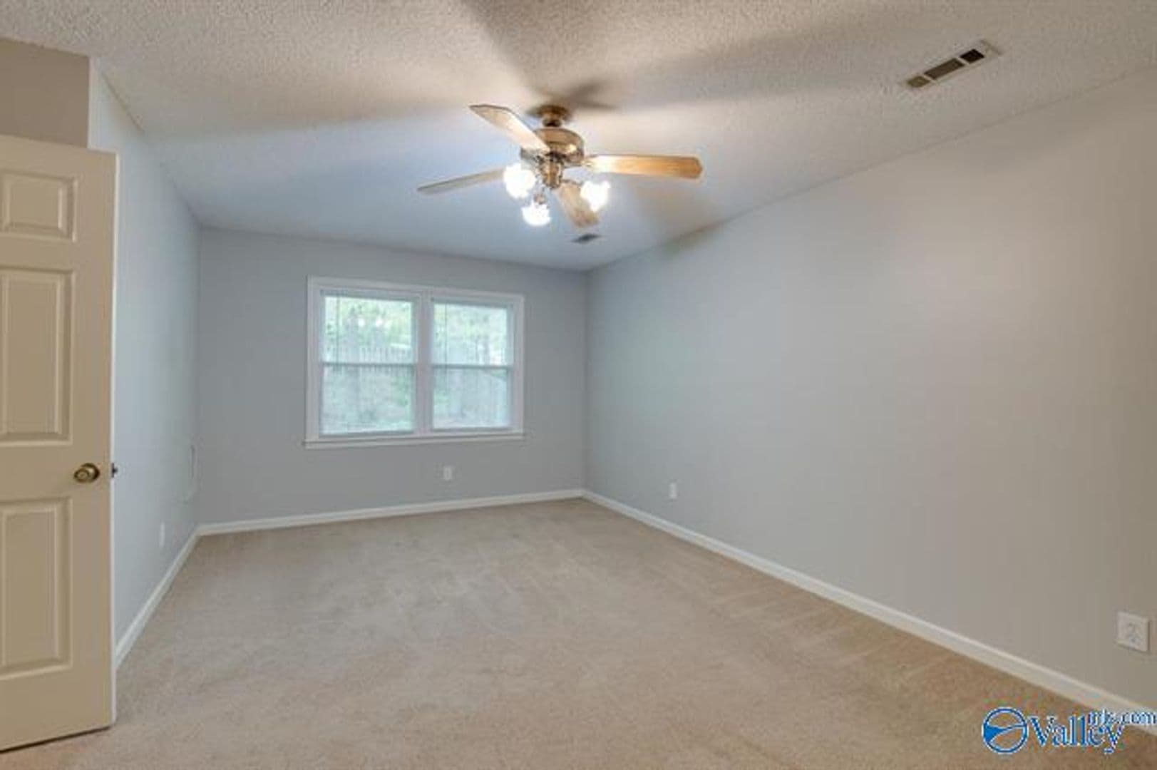 Madison House: 217 Pine Ridge Road