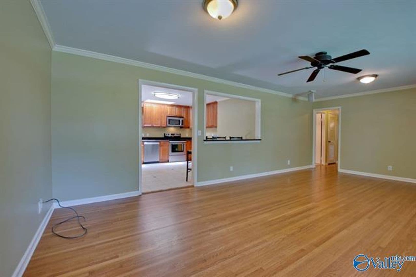 Huntsville House: 5619 Alta Dena